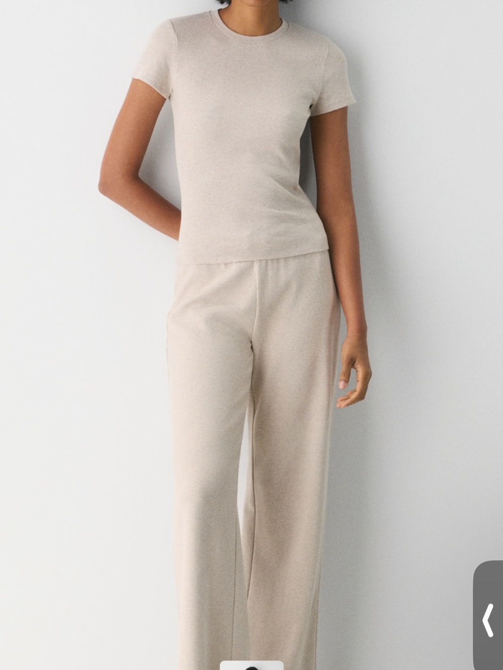 Aritzia Homestretch T-Shirt and Kickback Pants Loungewear Set Size S